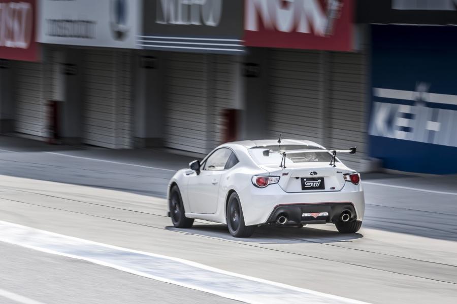  Subaru BRZ tS (ZC6) 2015 года  (JP) (фото 9 из 36)